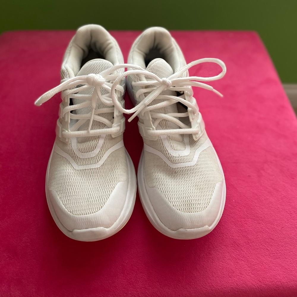Adidas Cloudfoam Tennis shoes Running shoes